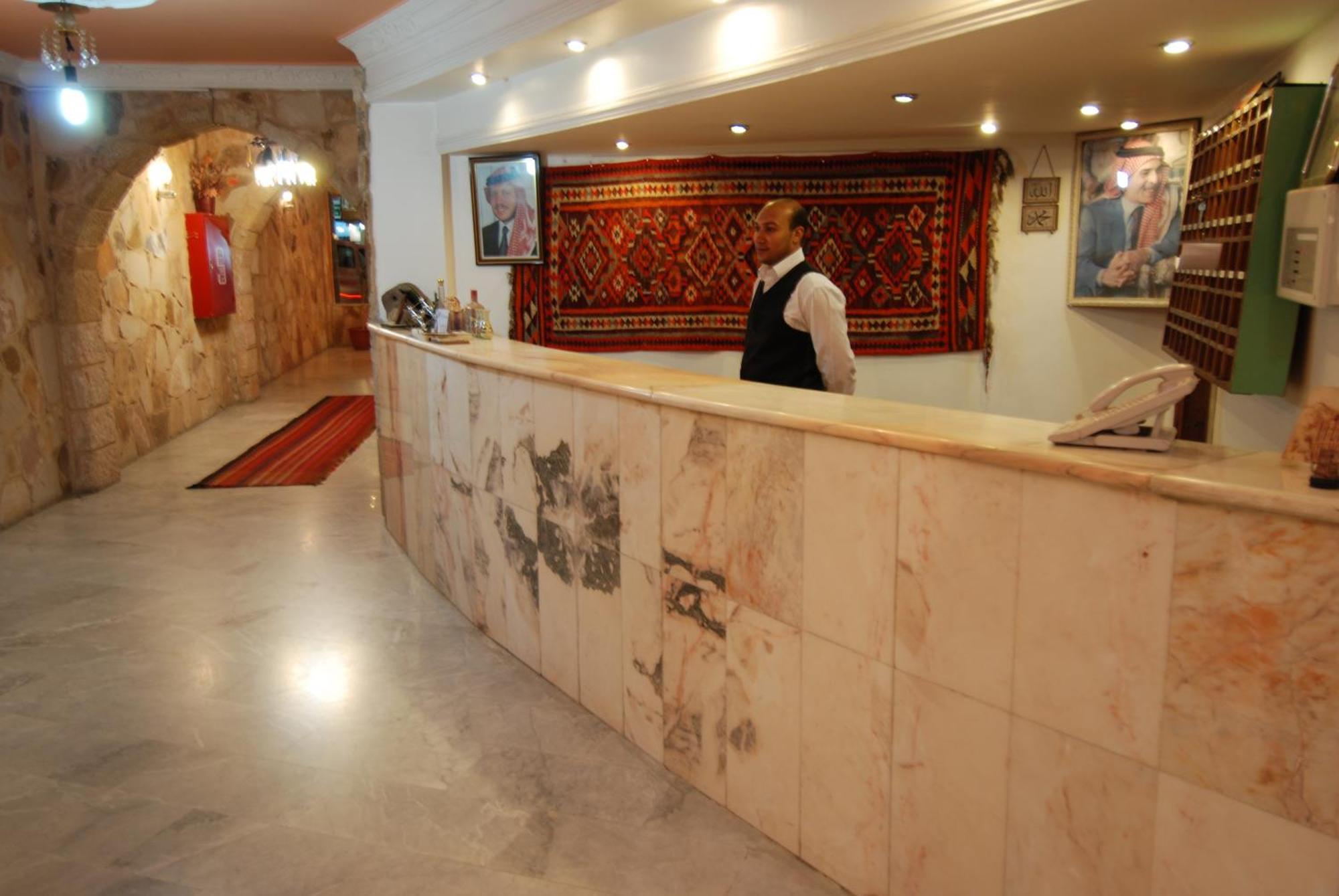 Al Rashid Hotel Wadi Musa Extérieur photo